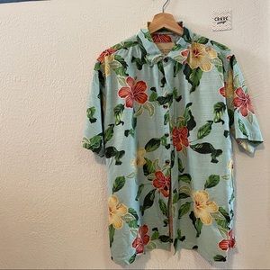 Island Republic Men’s Hawaiian Shirt